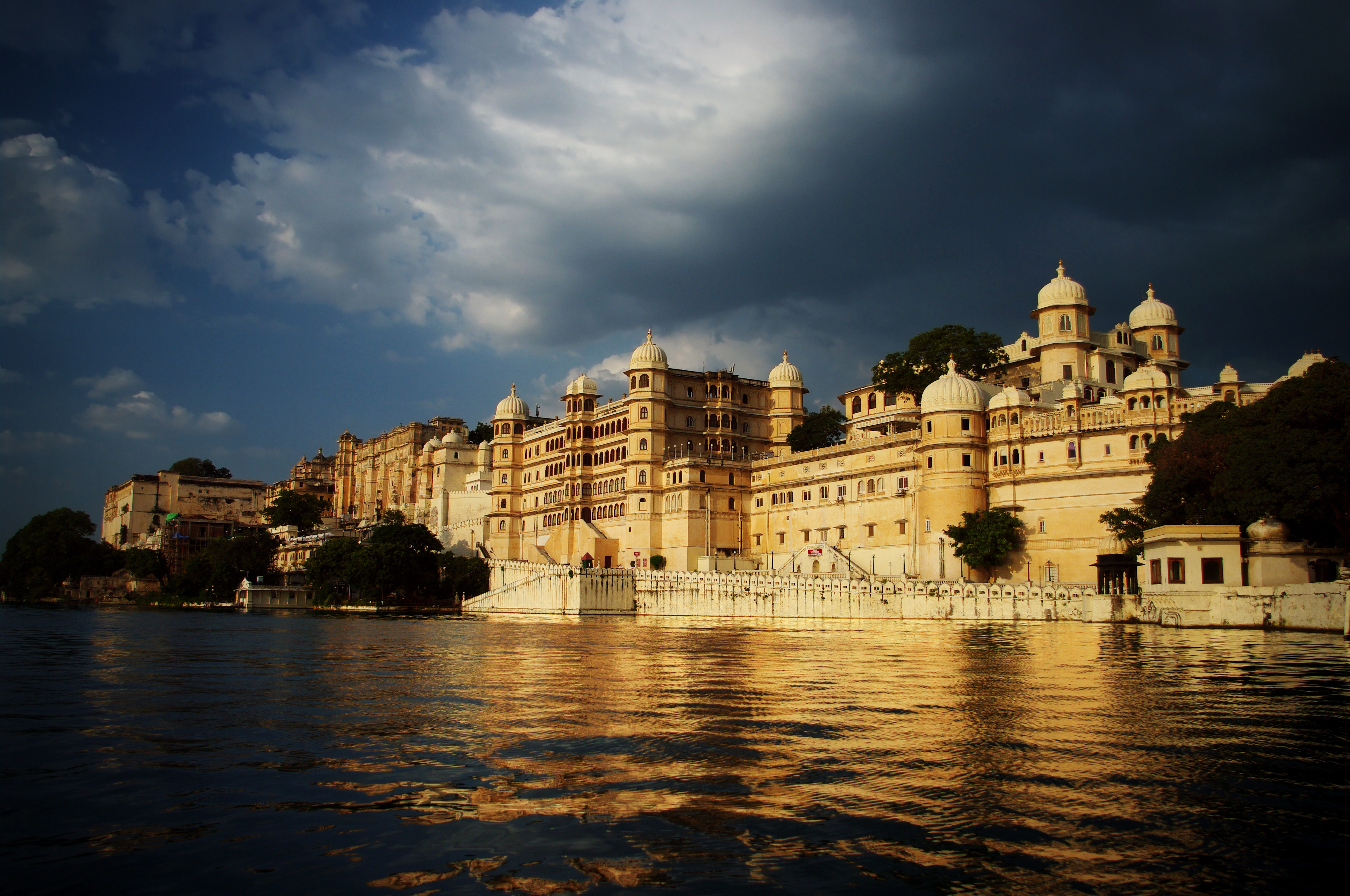 Monsoon Soirée: Udaipur & Kumbhalgarh, Just for Her